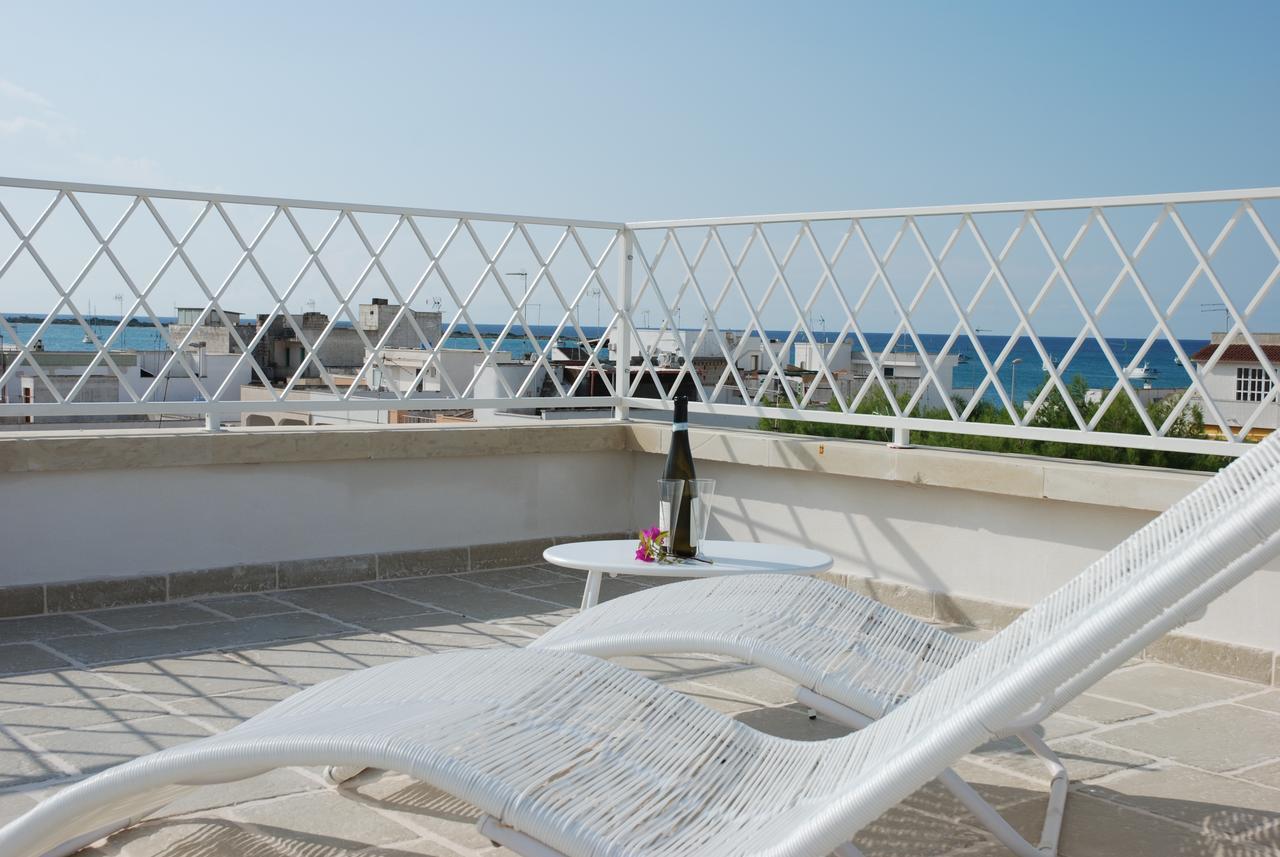 Le Bateau Bleu - Adults Only 12 Plus Порто-Чезарео Экстерьер фото